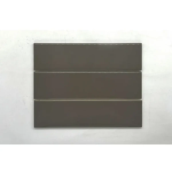 3481-Bering-gloss-IMG_2708-web-900