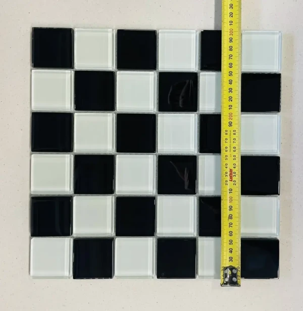 456 Super black and white 48 UARXE3725